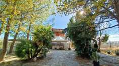 Foto Villa in vendita a Lucera