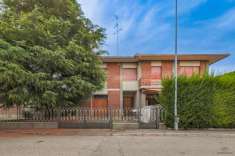 Foto Villa in vendita a Lugo
