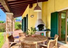 Foto Villa in vendita a Luni