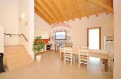 Foto Villa in vendita a Lusiana Conco