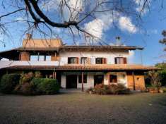 Foto Villa in vendita a Macello - 9 locali 400mq