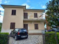 Foto Villa in vendita a Maggiano - Lucca 250 mq  Rif: 1137215