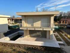 Foto Villa in vendita a Manerba Del Garda