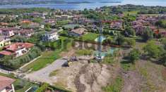 Foto Villa in Vendita a Manerba del Garda