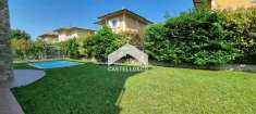 Foto Villa in Vendita a Manerba del Garda via gazzolo