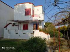 Foto Villa in vendita a Manfredonia - 5 locali 130mq