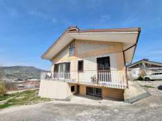 Foto Villa in vendita a Manocalzati