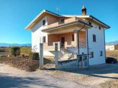 Foto Villa in vendita a Manoppello - 10 locali 240mq