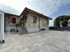 Foto Villa in vendita a Manziana - 5 locali 150mq
