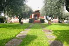 Foto Villa in vendita a Marina di Carrara - Carrara 280 mq  Rif: 1250532
