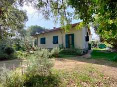 Foto Villa in vendita a Marina di Massa - Massa 150 mq  Rif: 1107580
