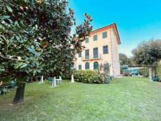 Foto Villa in vendita a Marlia - Capannori 380 mq  Rif: 1015760