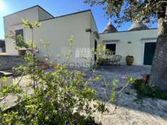Foto Villa in vendita a Martina Franca