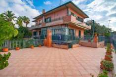Foto Villa in vendita a Mascalucia - 11 locali 255mq