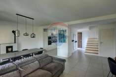 Foto Villa in vendita a Masera