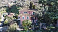 Foto Villa in vendita a Massa 221 mq  Rif: 1249360