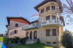Foto Villa in vendita a Masserano - 6 locali 300mq