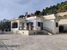 Foto Villa in vendita a Mattinata