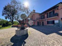 Foto Villa in vendita a Mediglia