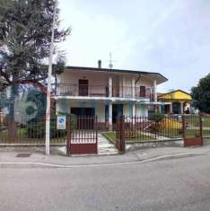 Foto Villa in vendita a Mediglia