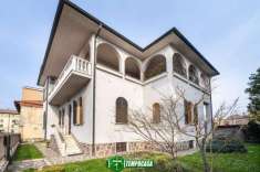 Foto Villa in vendita a Melzo