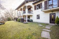 Foto Villa in vendita a Mercallo