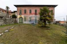 Foto Villa in vendita a Mercallo