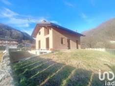 Foto Villa in vendita a Mezzenile