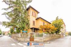Foto Villa in vendita a Milano - 7 locali 296mq