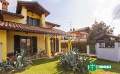 Foto Villa in vendita a Momo