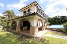 Foto Villa in vendita a Mongardino