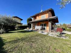 Foto Villa in Vendita a Moniga del Garda