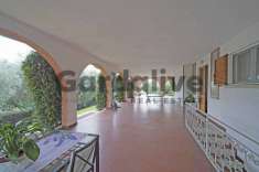 Foto Villa in Vendita a Moniga del Garda