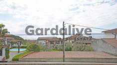 Foto Villa in Vendita a Moniga del Garda
