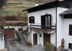 Foto Villa in Vendita a Monno Via Valtellina