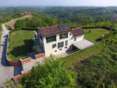 Foto Villa in vendita a Montaldo Scarampi - 8 locali 206mq