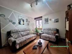 Foto Villa in vendita a Montalto Dora - 9 locali 180mq