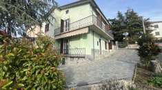 Foto Villa in vendita a Montalto Pavese