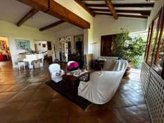 Foto Villa in vendita a Monte Porzio Catone - 10 locali 350mq
