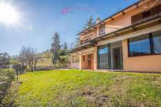 Foto Villa in vendita a Monte San Pietro - 6 locali 270mq