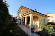 Foto Villa in vendita a Montecarlo