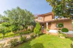 Foto Villa in vendita a Montecompatri - 6 locali 200mq