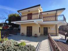 Foto Villa in vendita a Montefiascone
