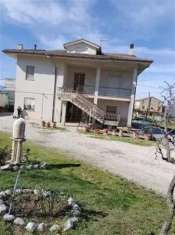 Foto Villa in vendita a Montegiorgio
