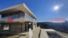 Foto Villa in vendita a Montelupo Fiorentino - 7 locali 240mq