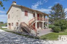 Foto Villa in vendita a Montelupone