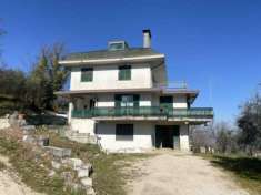 Foto Villa in vendita a Montemiletto - 4 locali 170mq