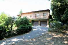 Foto Villa in vendita a Montemurlo - 12 locali 380mq