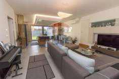 Foto Villa in vendita a Montesilvano