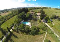 Foto Villa in vendita a Montespertoli - 24 locali 720mq